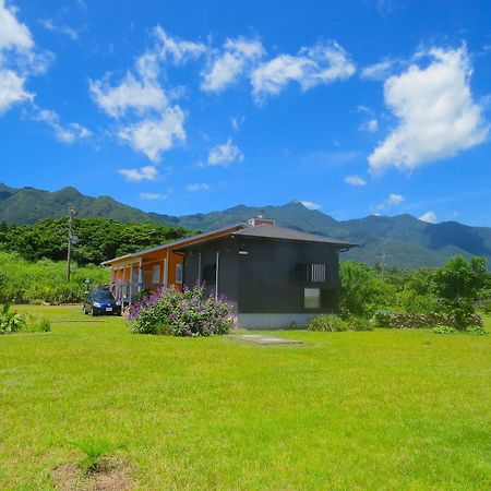 Cottage Orange House Yakushima Yakushima  Exterior photo